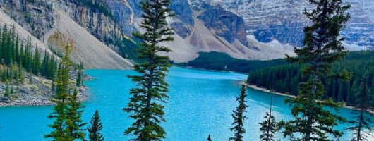 Lake Louise and Moraine Lake Exclusive Evening Private Tour 