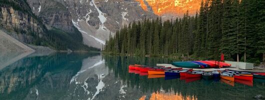 Private Tour to Emerald Lake, Moraine Lake and Lake Louise 