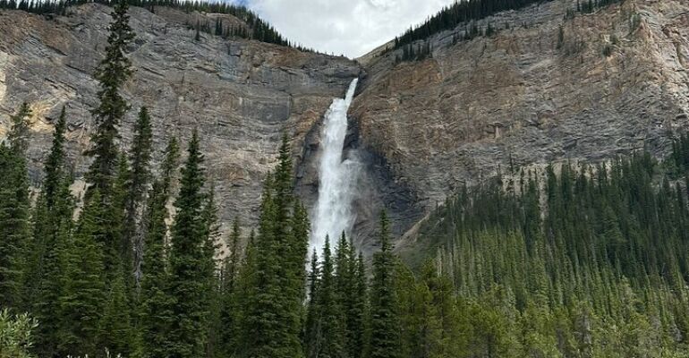 Calgary Canadian Rockies Day Trip Adventure