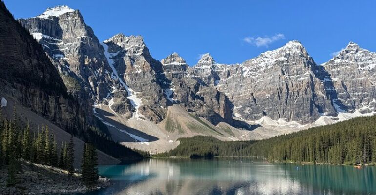 Banff Moraine Lake and Lake Louise Adventure