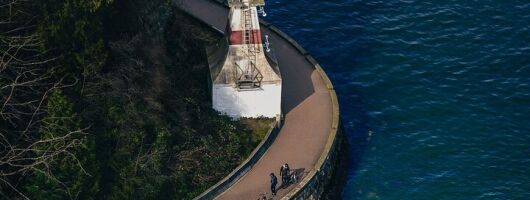 Spin & Grin: Private Bike Tour in Vancouver