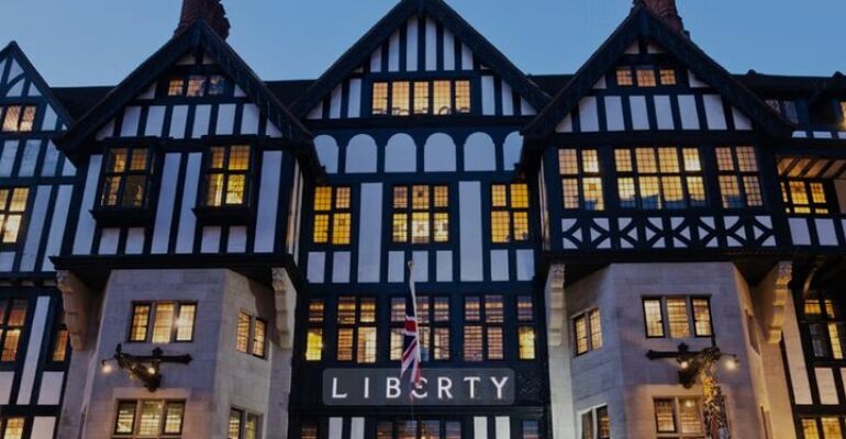 London Makeup and Lipstick Experience