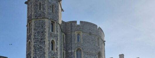 Windsor, Eton, and Stonehenge Day Tour