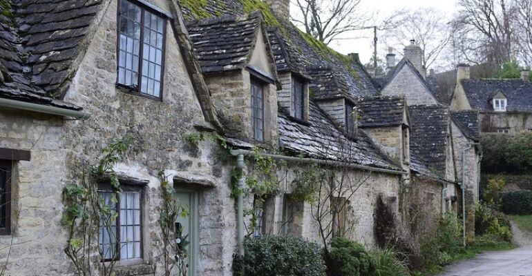 Cotswolds Scenic Small-Group Day Tour