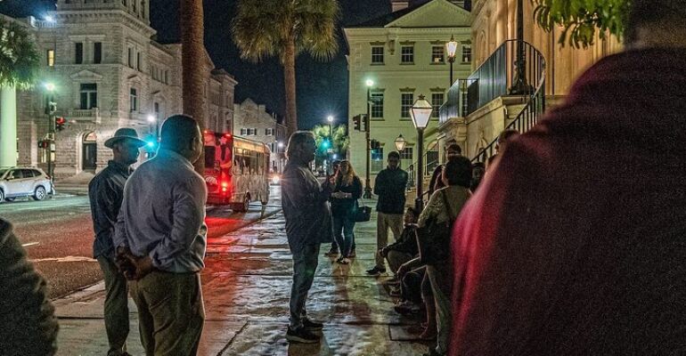 Charleston Between Two Rivers Bar Walk