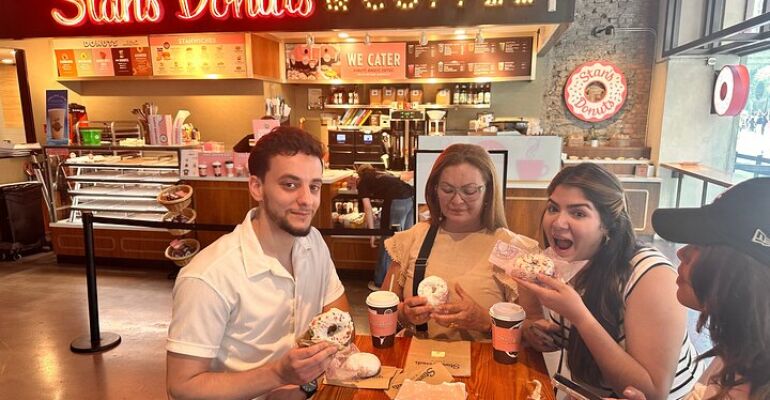 Chicago Donut Tasting and Cultural Tour