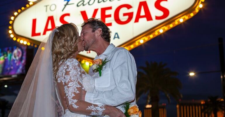 Las Vegas Iconic Photoshoot Experience