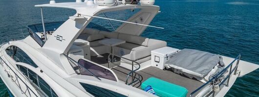 Miami Yacht 60 