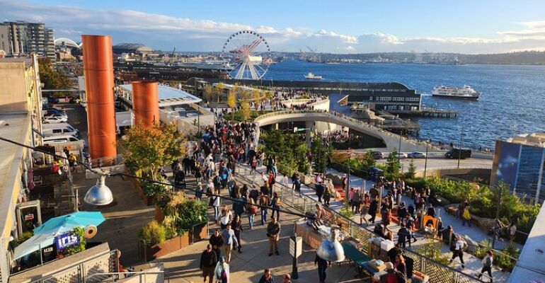 Seattle Central Waterfront Guided Walking Tour