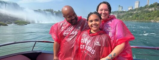 Niagara Falls Exclusive Walking Tour Voyage to the Falls 