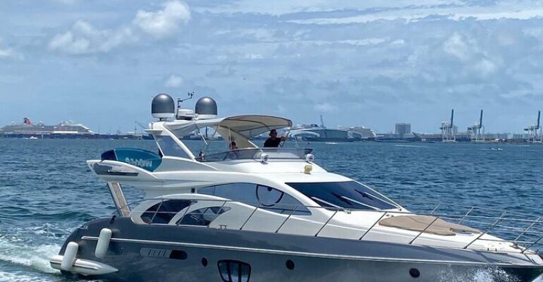 Miami Sunset Luxury Yacht Experience