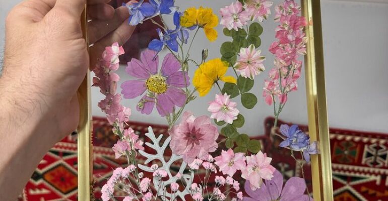 Philadelphia Pressed Flower Art Workshop