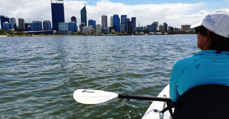 Perth Evening City Lights Kayak Tour
