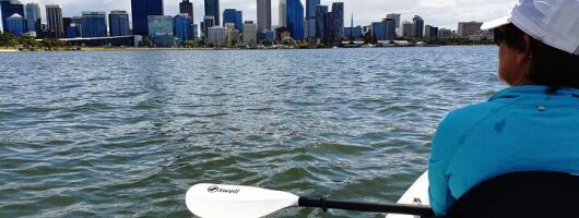 Evening City Lights Kayak Tour in South Perth