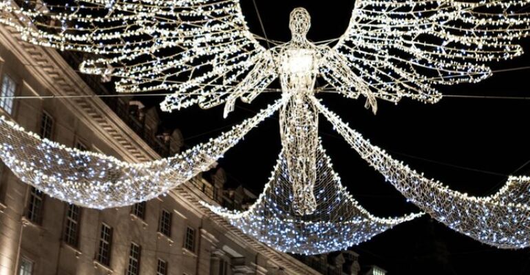London Festive Walking Tour Experience