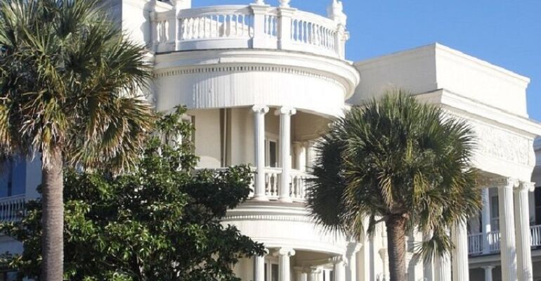 Charleston Star-Studded Movie Tour Experience