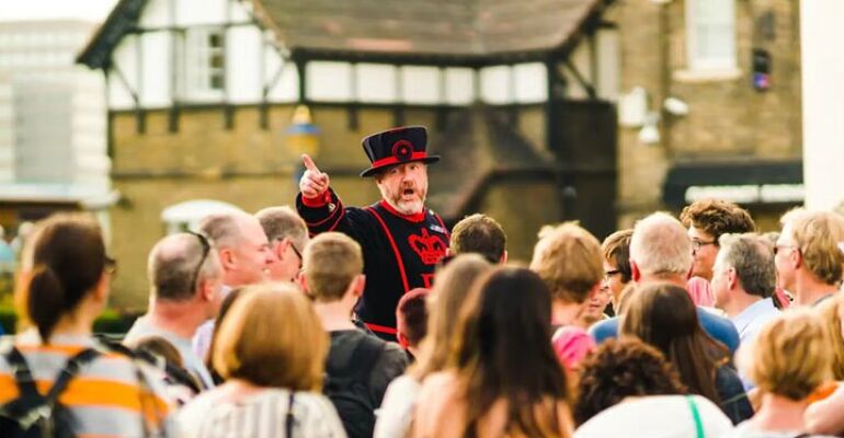 London Tower and Crown Jewels Experience