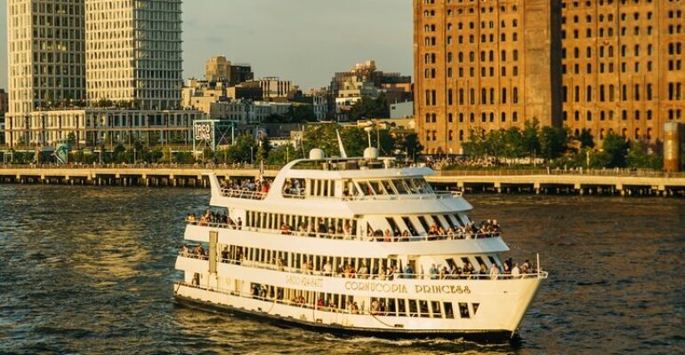 NYC New Year's Eve Yacht Celebration Cruise