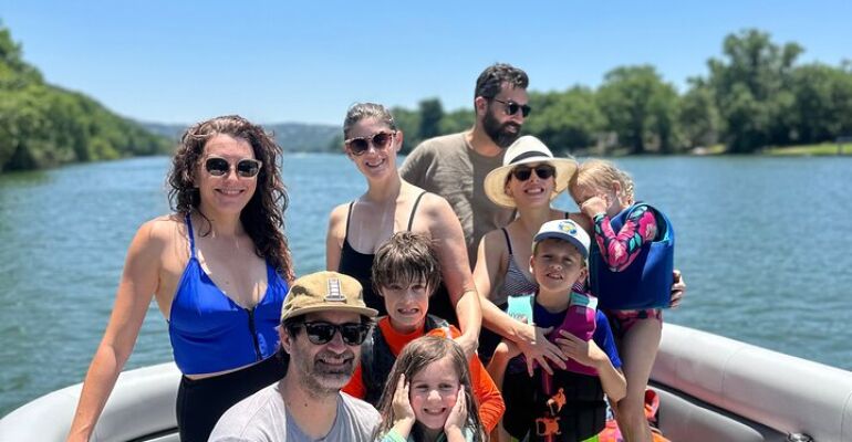 Austin Lake Boat Tour with Captain
