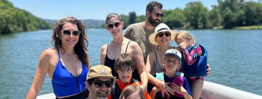 Lake Austin Boat Tour: Scenic Views, Vibes & Expert Captain