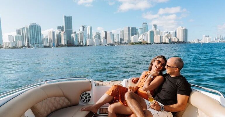 Miami Skyline and Millionaires Row Tour