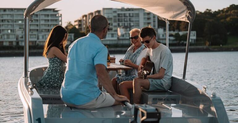 Cabarita Picnic Boat Hire Experience
