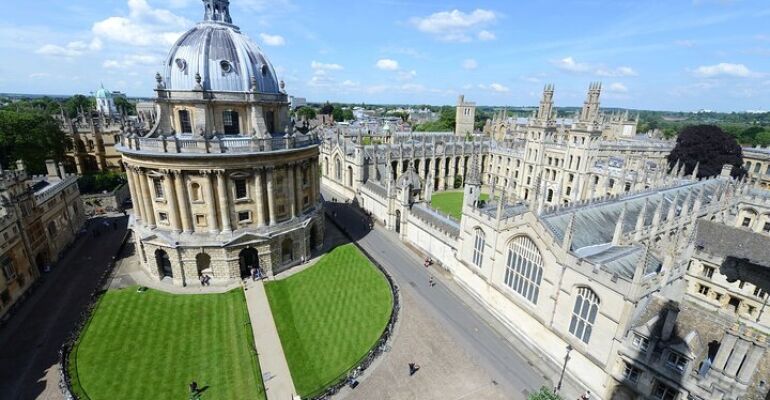 Oxford Tower and Old Library Experience