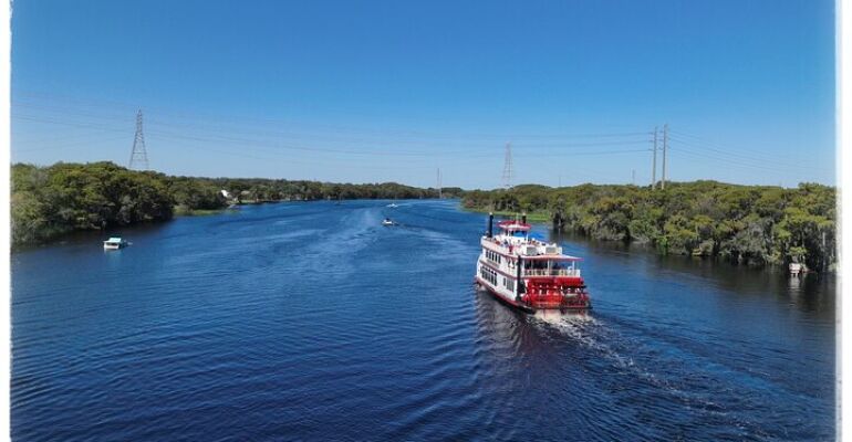 Sanford Evening Buffet Dinner Cruise Experience