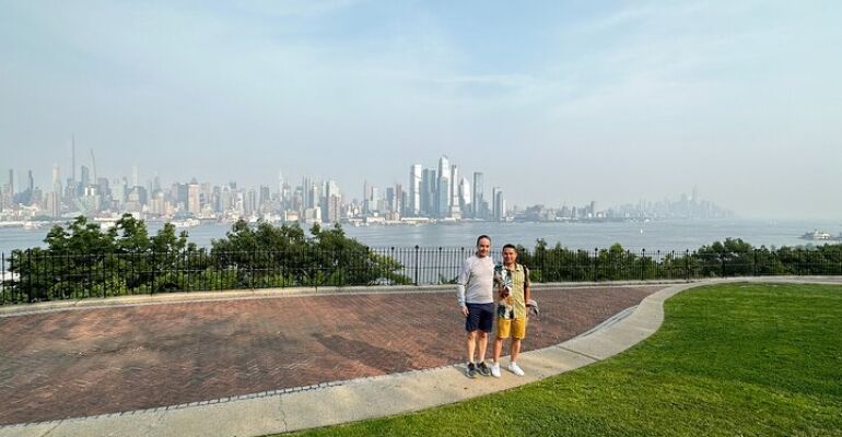 New York City Skyline Photo Tour Experience