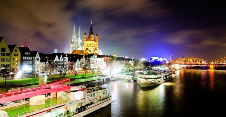 Cologne Christmas Market River Cruise Experience