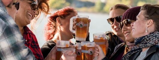 Circle Line: 4-hr Fall Foliage Oktoberfest Hudson River Cruise
