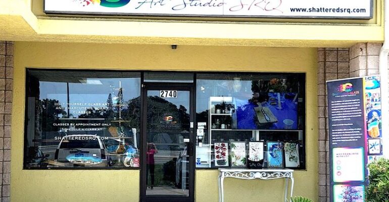 Sarasota DIY Epoxy Resin Art Experience