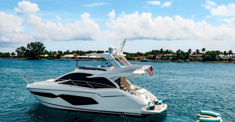West Palm Beach Luxury Yacht Charter Experience