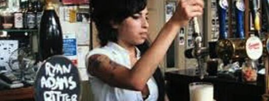 Amy Winehouse Camden Pub Tour with beer