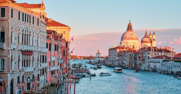Trieste to Venice Luxury Transfer Experience