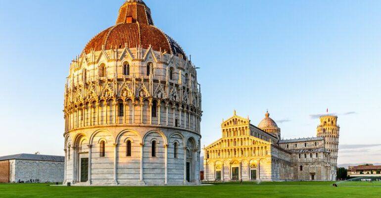 Florence Pisa and Lucca Historic Day Trip