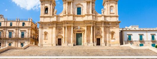 From Catania: Day Trip to Noto, Calamosche & Nature Reserve