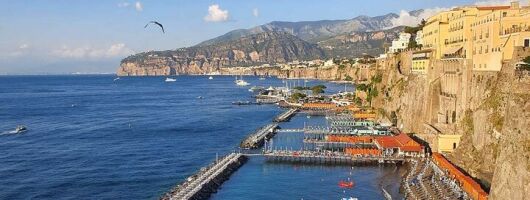 Private 8 Hours Trip To Positano and Pompeii, Naples to Sorrento