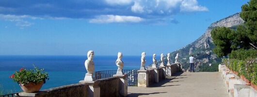  8 Hours Private Historical Tour in Salerno