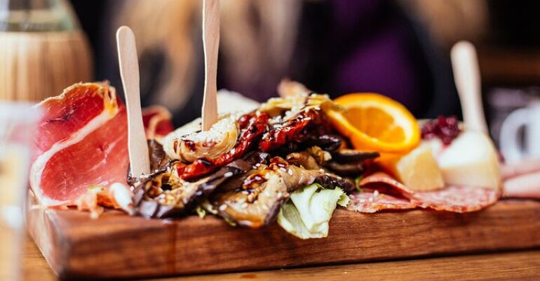 Milan Private Culinary Food Tour Experience