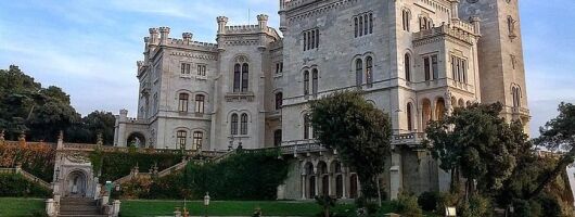 Panoramic Tour of Trieste and Miramare Castle