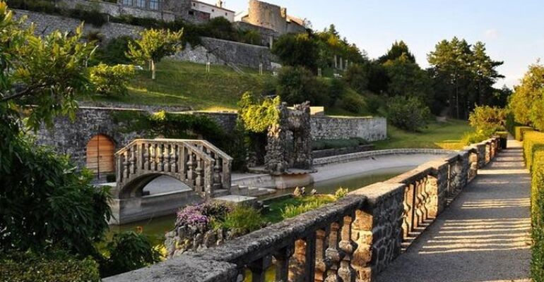 Trieste Prosecco Wine and Medieval Village Tour