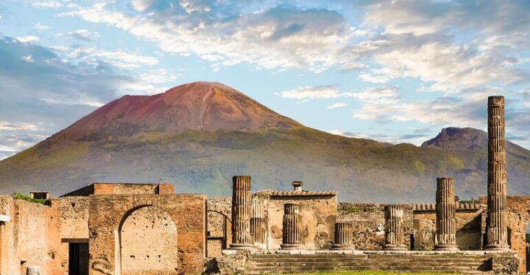 Amalfi Coast Pompeii Archaeological Guided Tour
