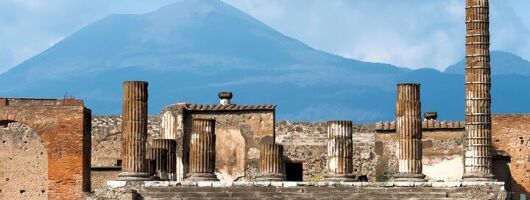 Private tour of Pompeii and Vesuvius from Sorrento or Naples