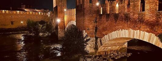 Verona by Moonlight: A Nighttime Path Through History and Romance
