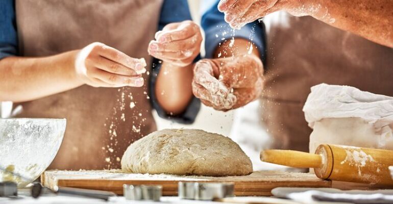 Bari Home Cooking Class and Culinary Feast