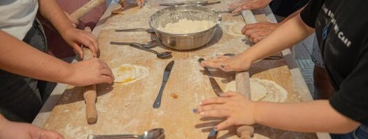 Colorful Pasta Workshop in Bologna with meal
