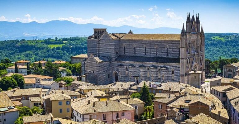 Orvieto Private Walking Tour and Cathedral Visit