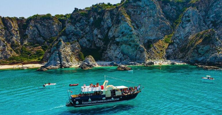 Tropea Scenic Motorboat Coastal Exploration Tour