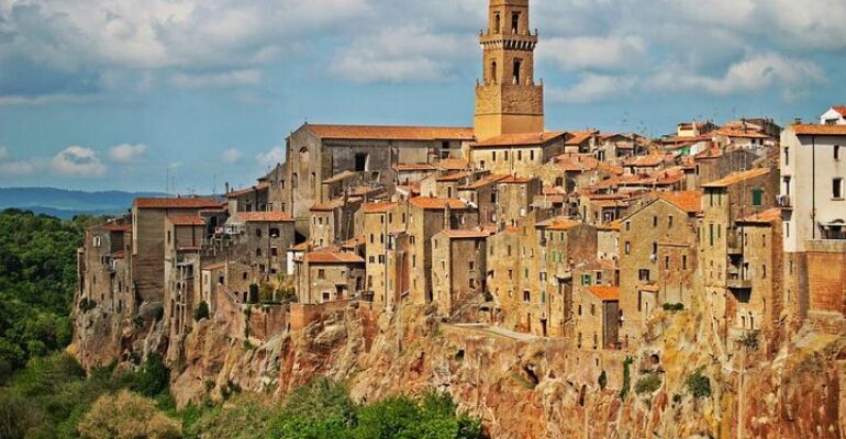 Tuscany Exclusive Private Tour: Pitigliano & Sovana